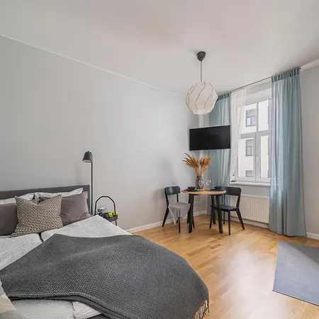 New! Quiet Studio With Elevator, 9 Min Walk To Old Town Riga Exterior photo