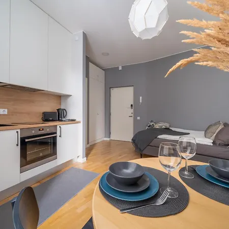 New! Quiet Studio With Elevator, 9 Min Walk To Old Town Riga Exterior photo