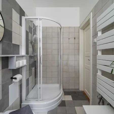 New! Quiet Studio With Elevator, 9 Min Walk To Old Town Riga Exterior photo