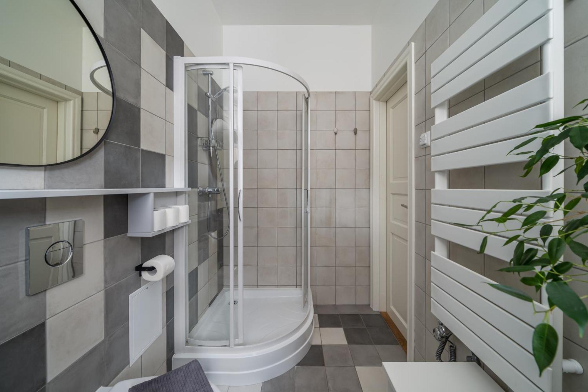 Apartment New! Quiet With Elevator, 9 Min Walk To Old Town Riga
